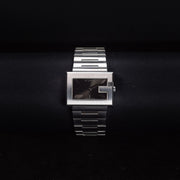 Luxury watch (YA100505): watch face zoomed out